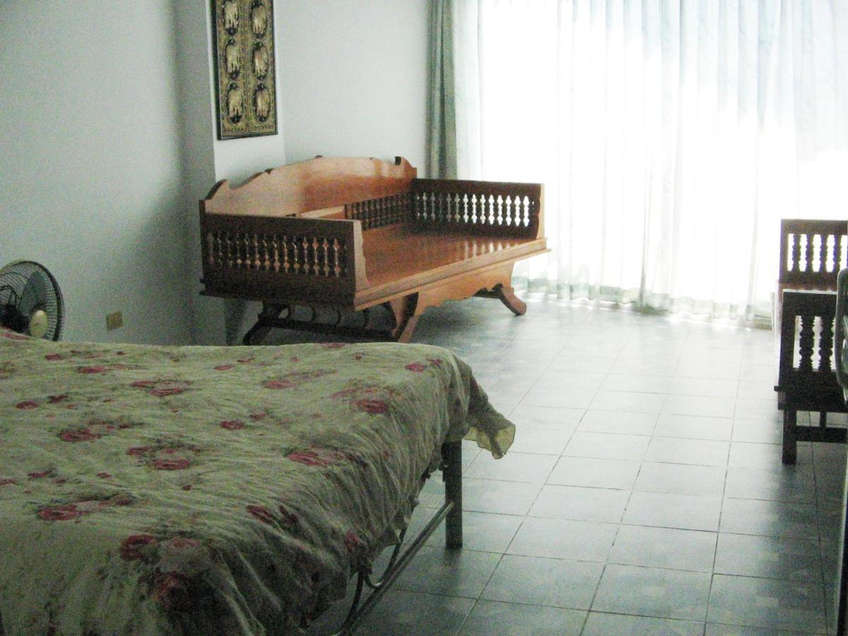 View Talay Condo #1 = Jomtien Call Me +66-8-68409-206 Pattaya Kültér fotó